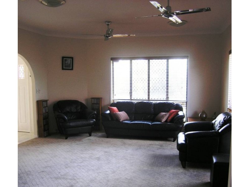 105 Albany Forest Drive, Albany Creek QLD 4035