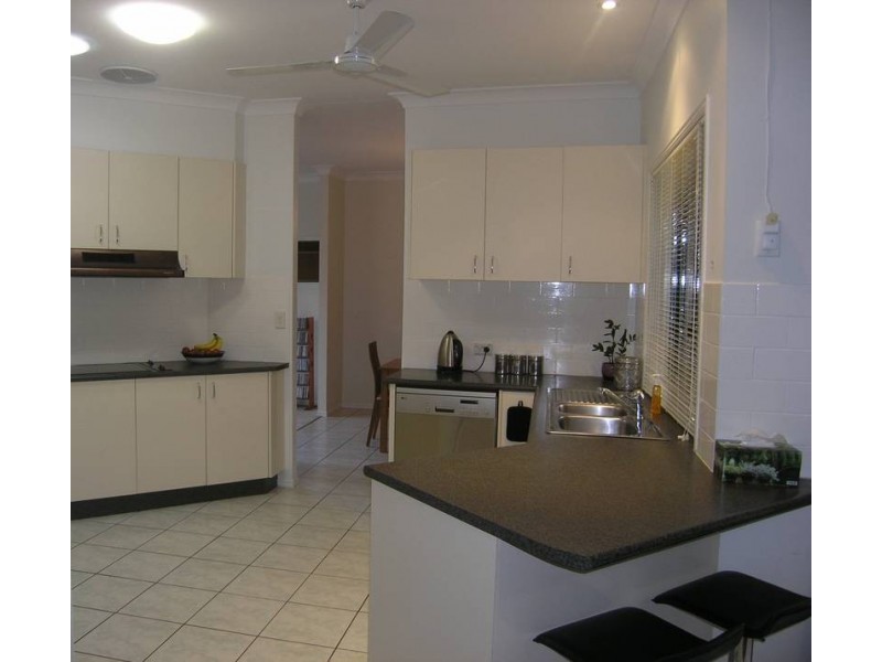 105 Albany Forest Drive, Albany Creek QLD 4035