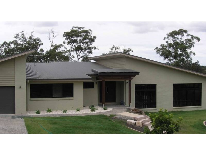 2 Starina Court, Eatons Hill QLD 4037