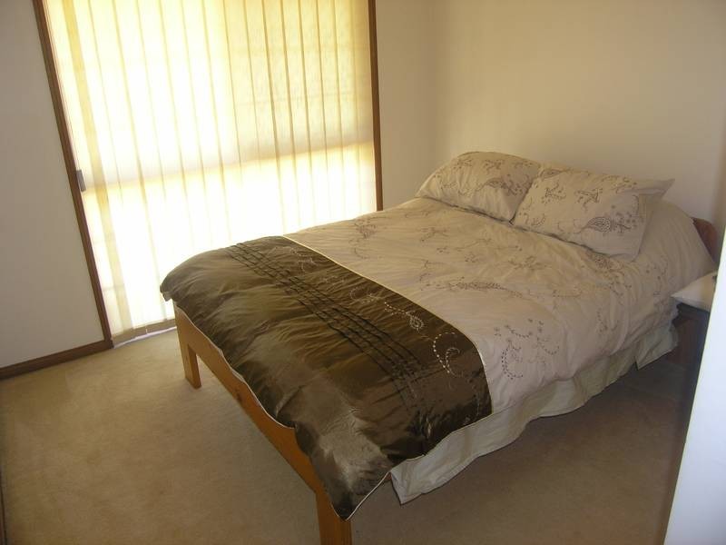 Eatons Hill QLD 4037