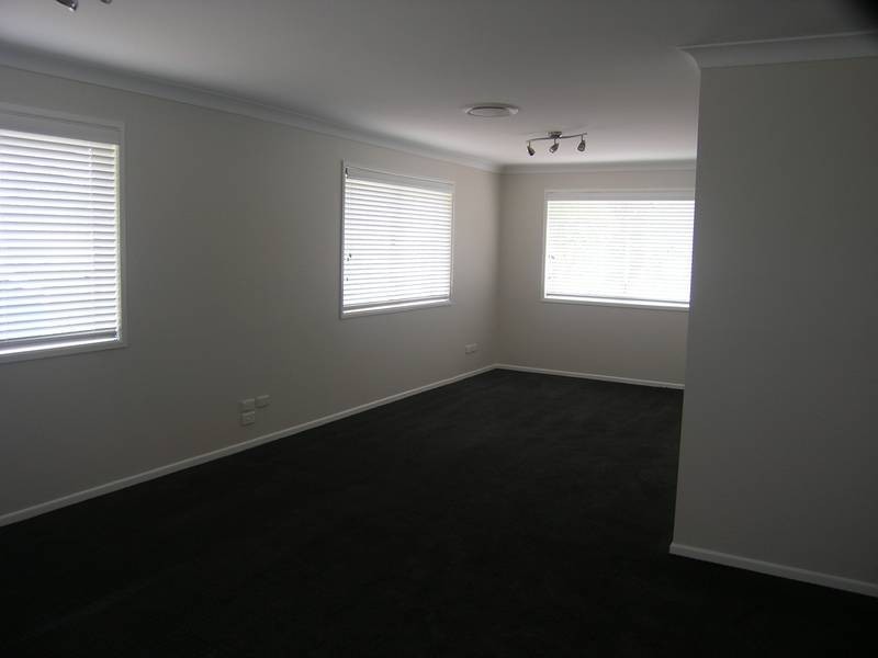 8 Jarvis Court, Joyner QLD 4500