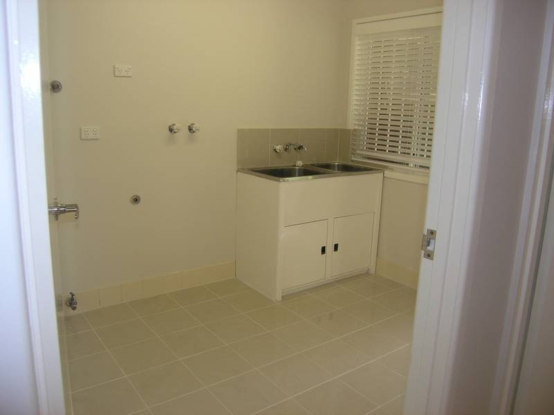 8 Jarvis Court, Joyner QLD 4500