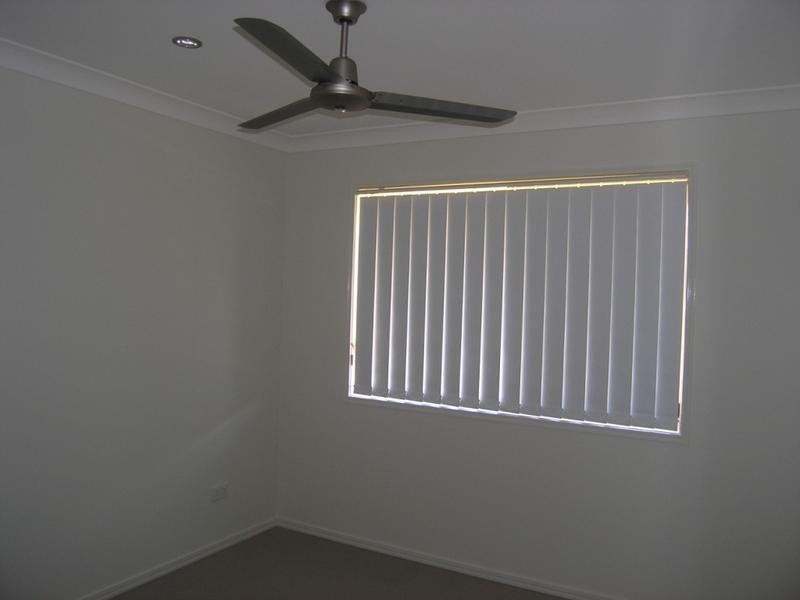 2/7 Hellcat Circuit, Bray Park QLD 4500