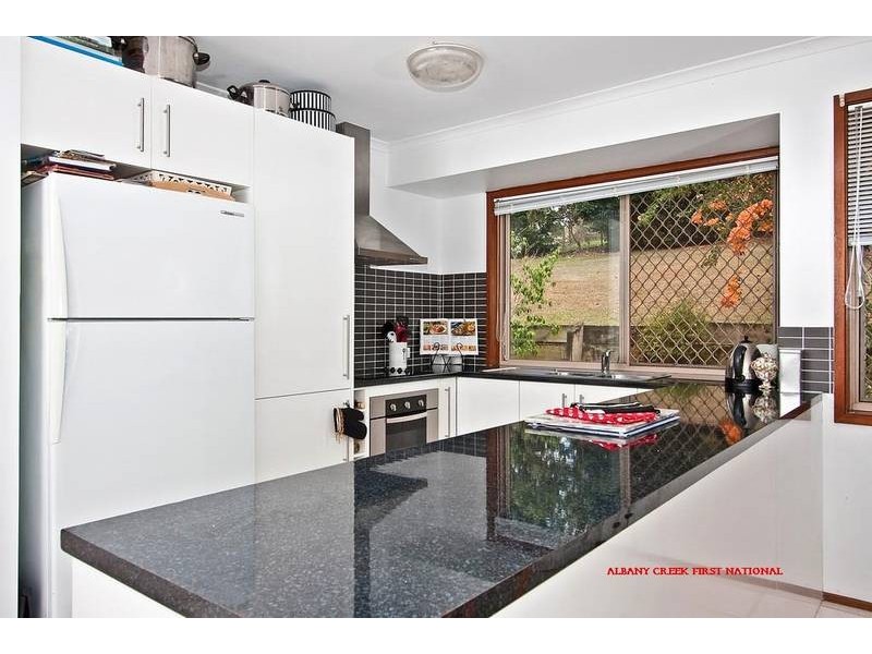 3 River Oaks Drive, Eatons Hill QLD 4037