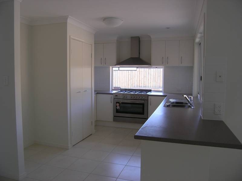 Warner QLD 4500
