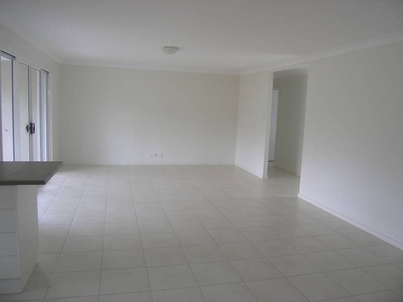 Warner QLD 4500