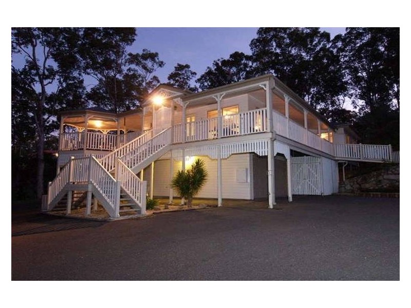 16 Harrier Place, Warner QLD 4500