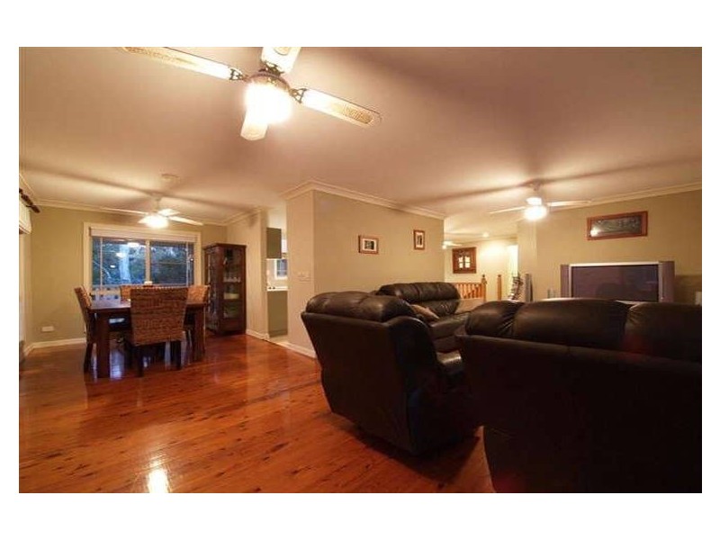 16 Harrier Place, Warner QLD 4500