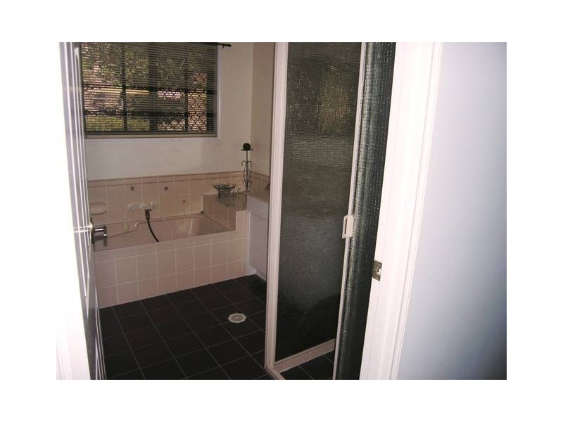 23 Gum Leaf Court, Albany Creek QLD 4035