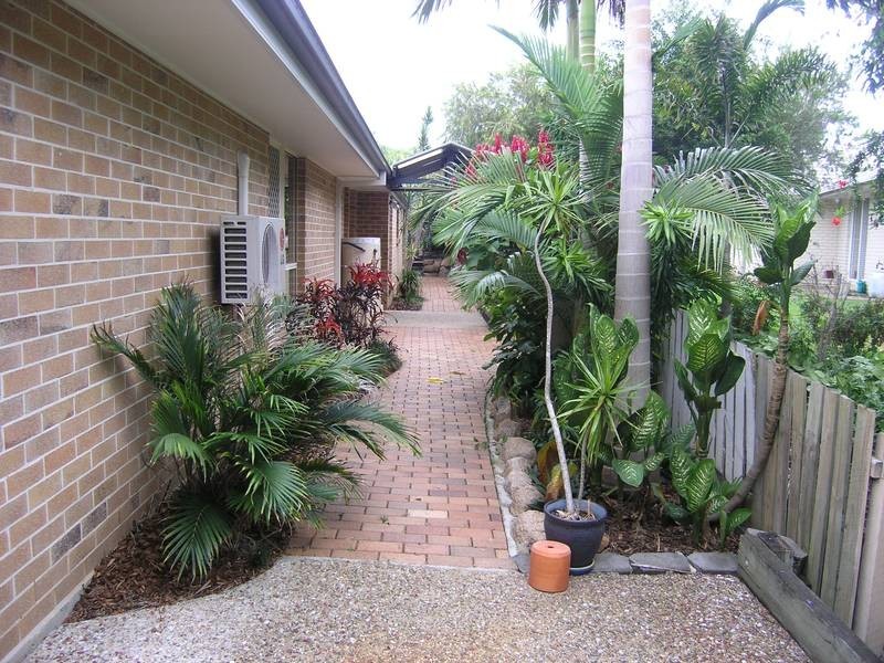 17 Saraband Drive, Eatons Hill QLD 4037