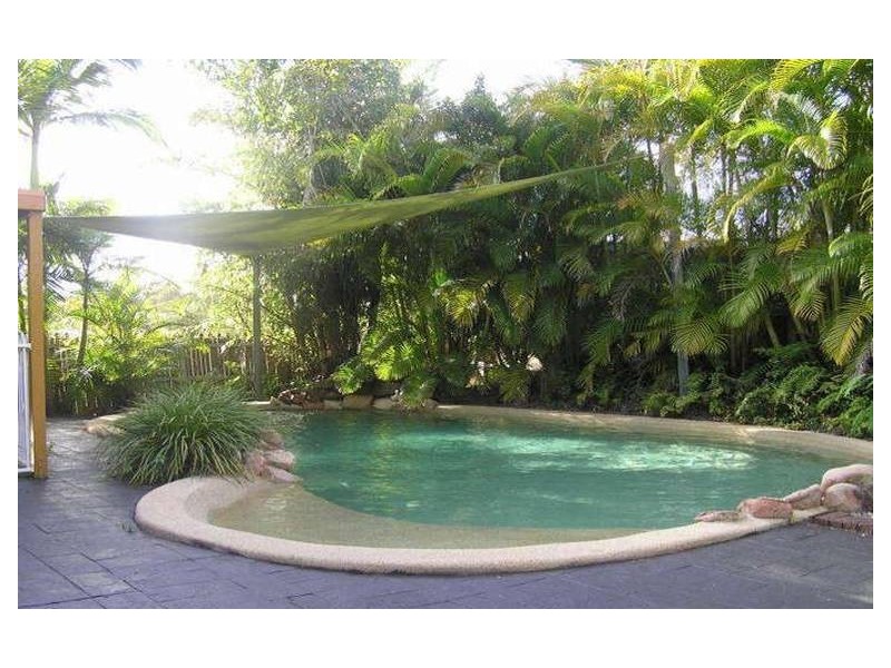 7 Forest Court, Albany Creek QLD 4035