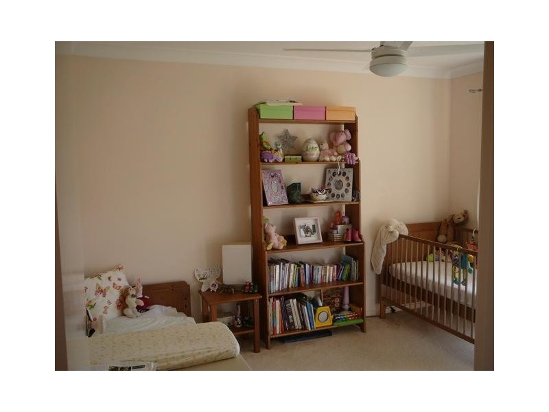 6 Sonya Court, Eatons Hill QLD 4037