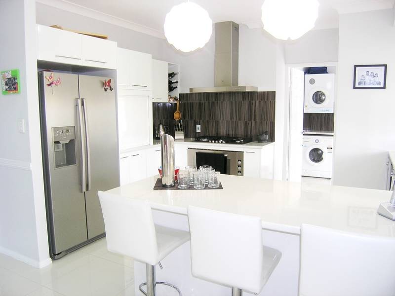 17 Forest Court, Albany Creek QLD 4035