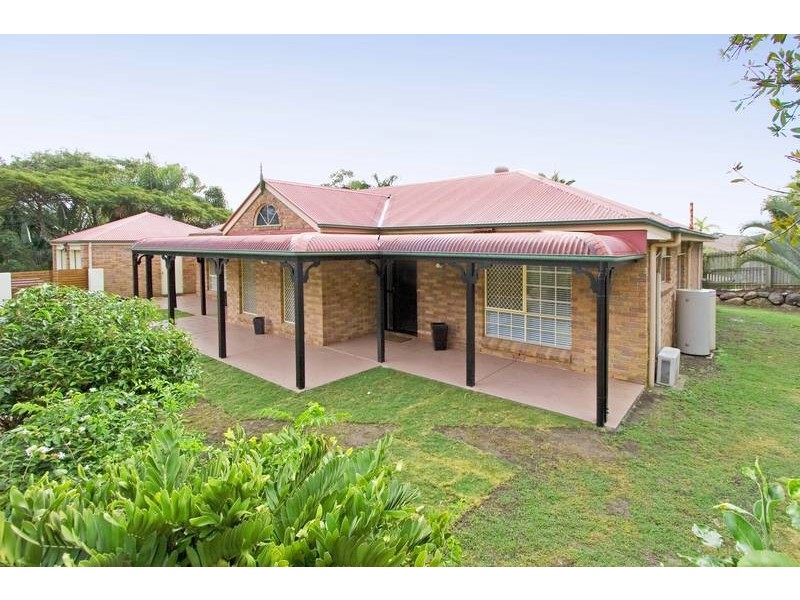 17 Forest Court, Albany Creek QLD 4035