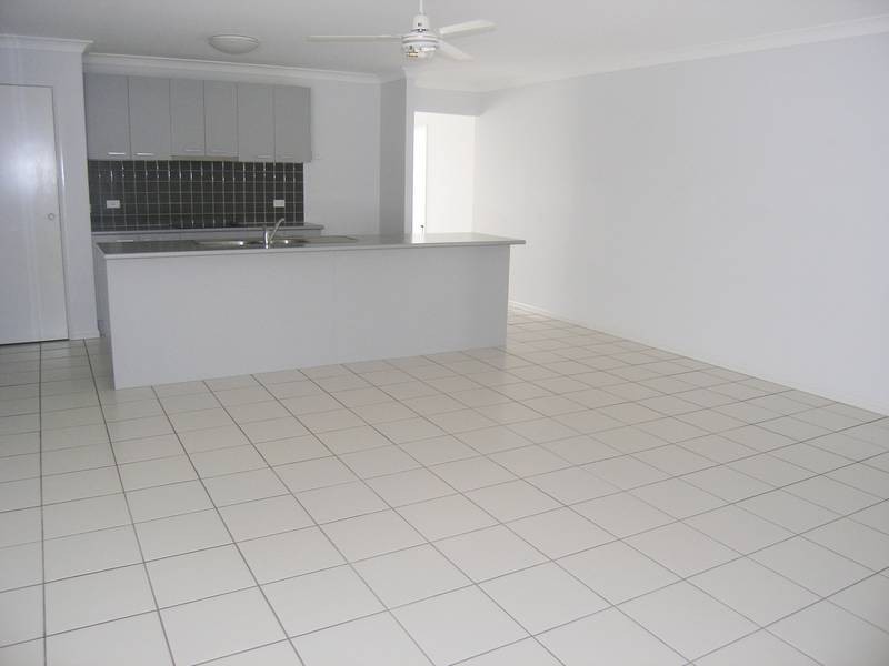 12 Hudson Court, Warner QLD 4500