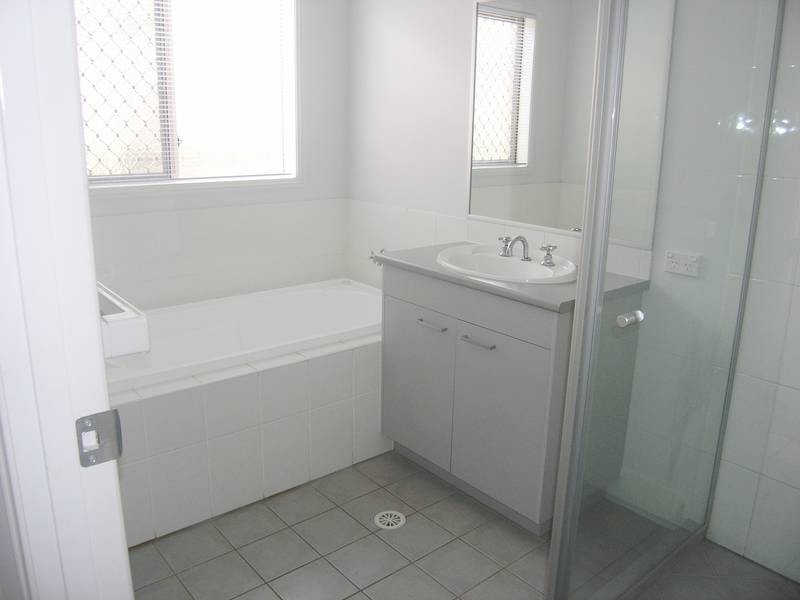 12 Hudson Court, Warner QLD 4500