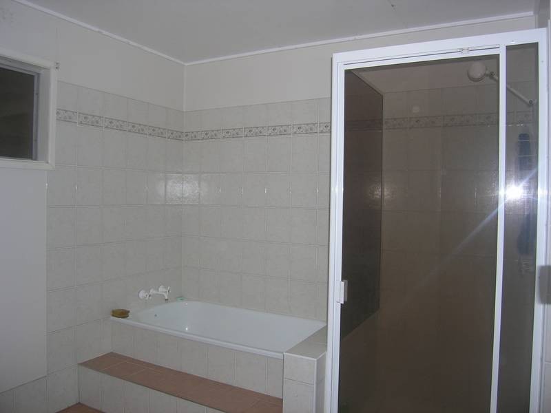 Eatons Hill QLD 4037