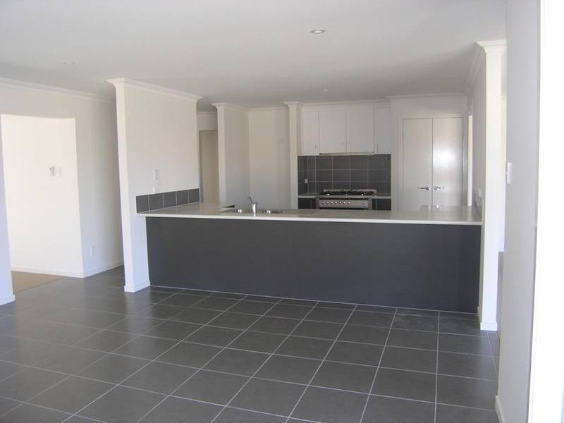 44 Jade Street, Albany Creek QLD 4035