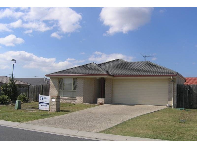 8 Corsair Circuit, Bray Park QLD 4500