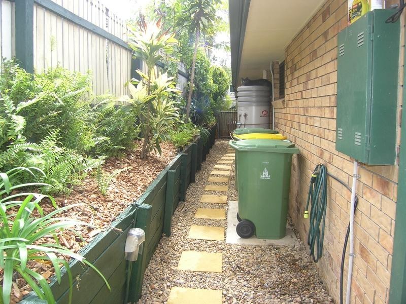 16 Doonside Parade, Brendale QLD 4500