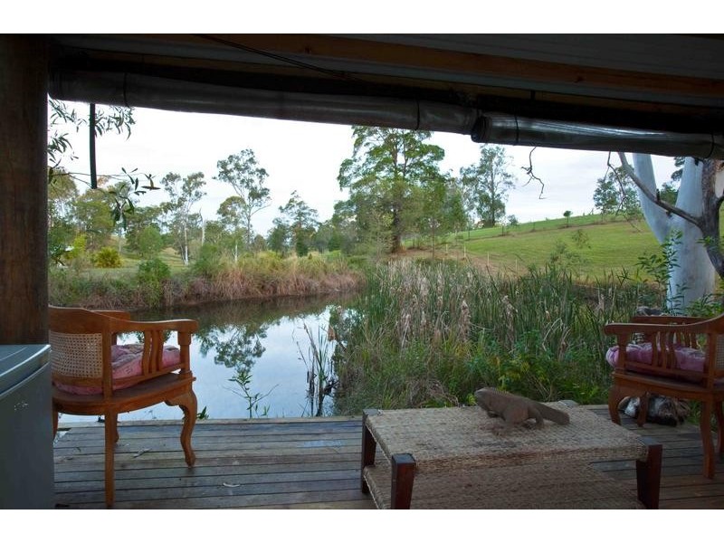 23 Andrew Clarke Road, Whiteside QLD 4503