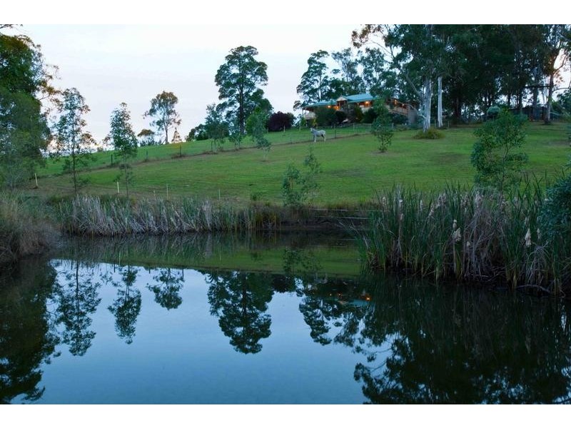 23 Andrew Clarke Road, Whiteside QLD 4503