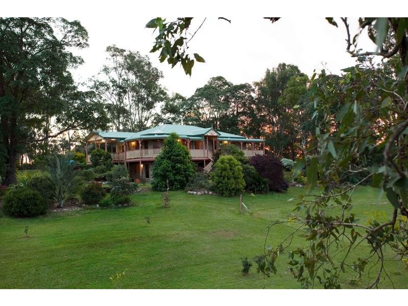 23 Andrew Clarke Road, Whiteside QLD 4503