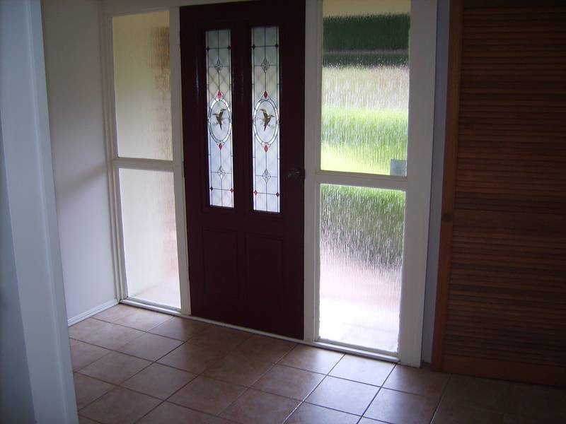 8 Hampshire Tce, Albany Creek QLD 4035