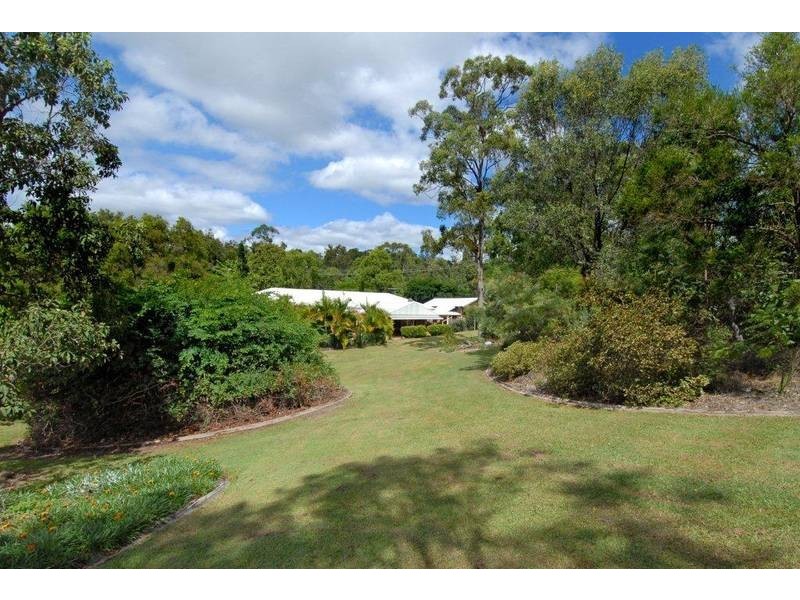 2 Beech Drive, Cashmere QLD 4500