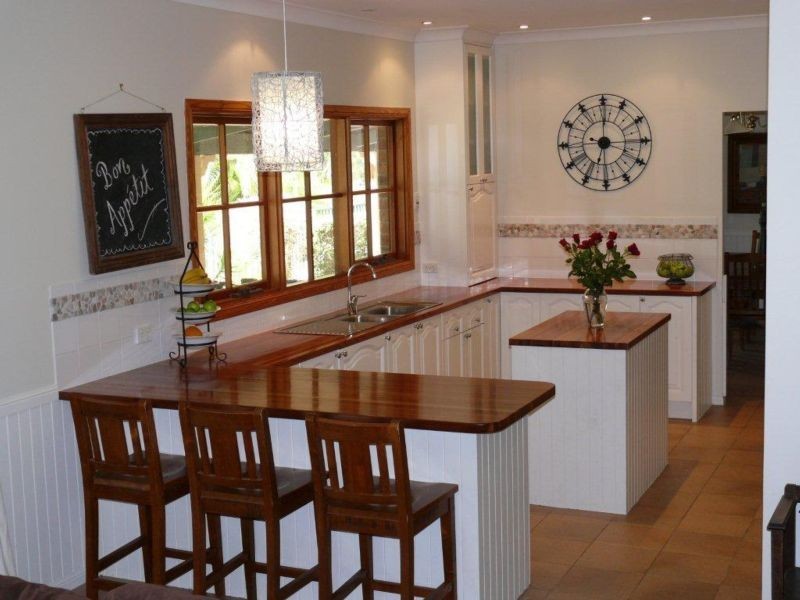 2 Beech Drive, Cashmere QLD 4500