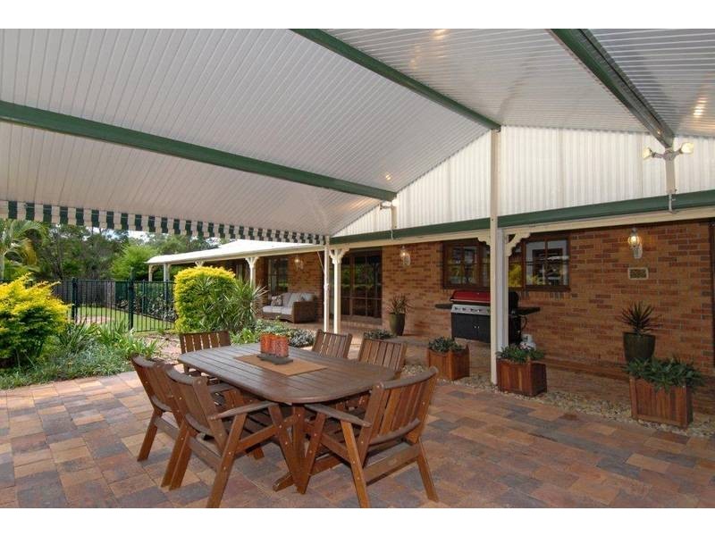 2 Beech Drive, Cashmere QLD 4500