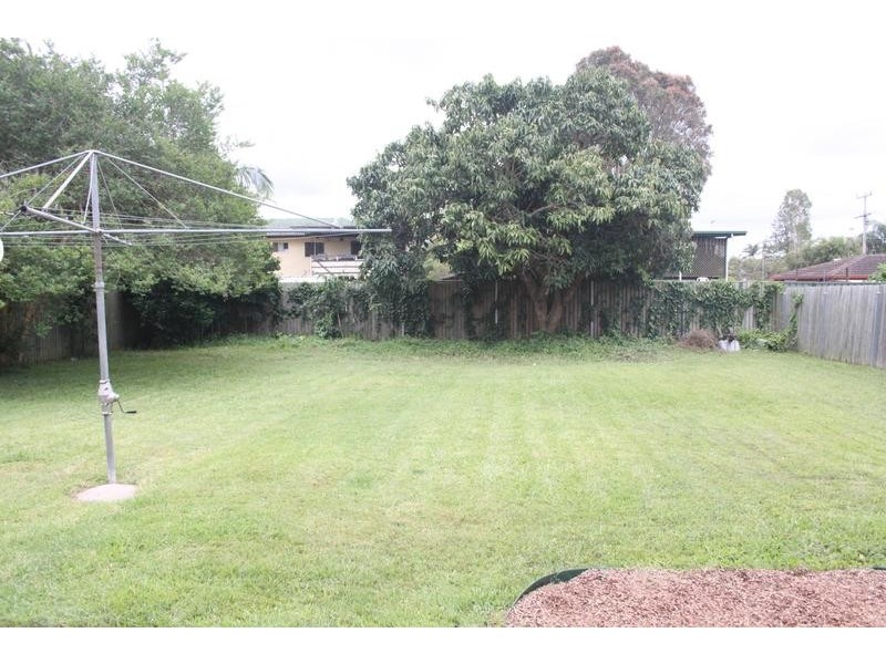 673 Albany Creek Road, Albany Creek QLD 4035