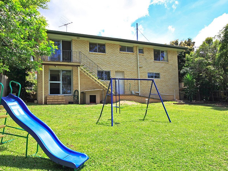 24 Bunya Park Drive, Eatons Hill QLD 4037