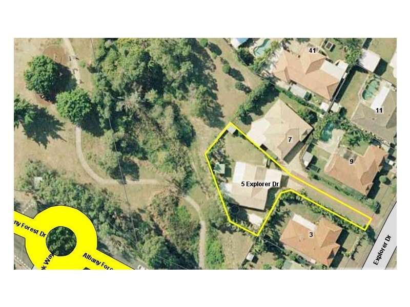 5 Explorer Drive, Albany Creek QLD 4035