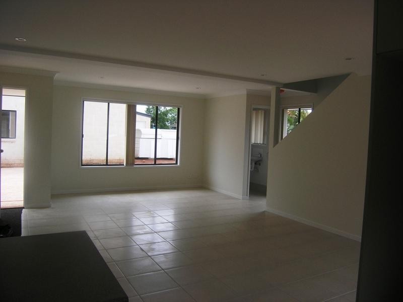 118 Samsonvale Road, Strathpine QLD 4500