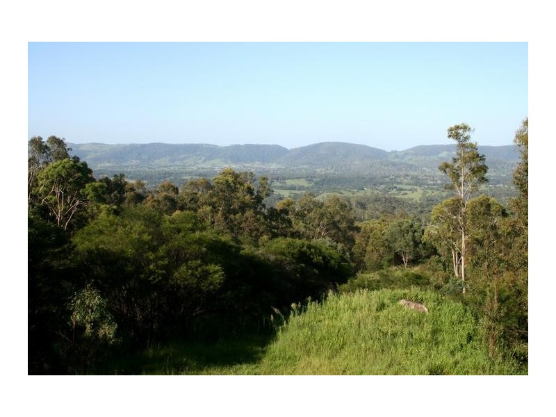 51 Alison Booker Court, Kobble Creek QLD 4520