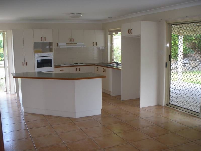 25 Marylin Terrace, Eatons Hill QLD 4037