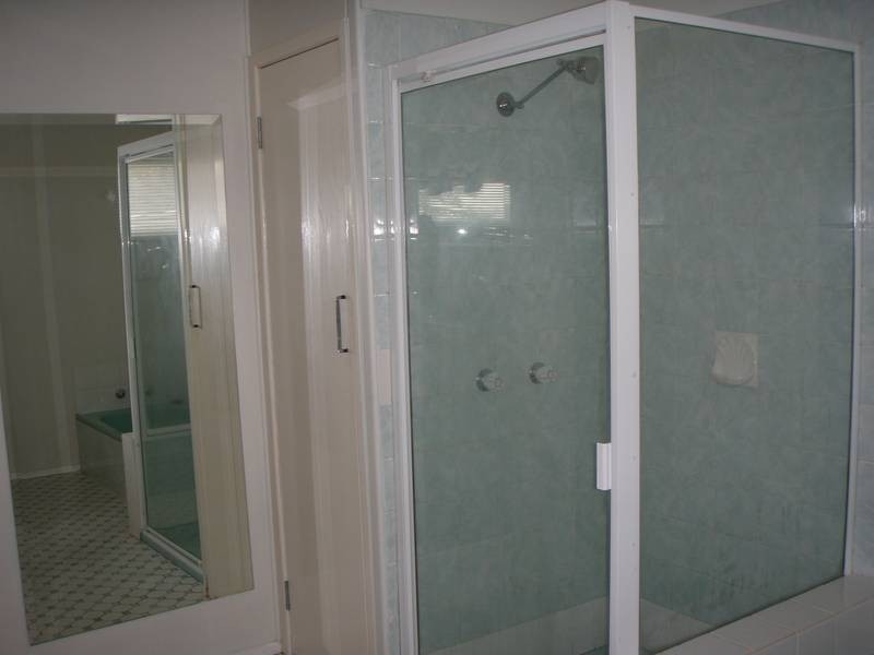 68 Glenlee Street, Arana Hills QLD 4054