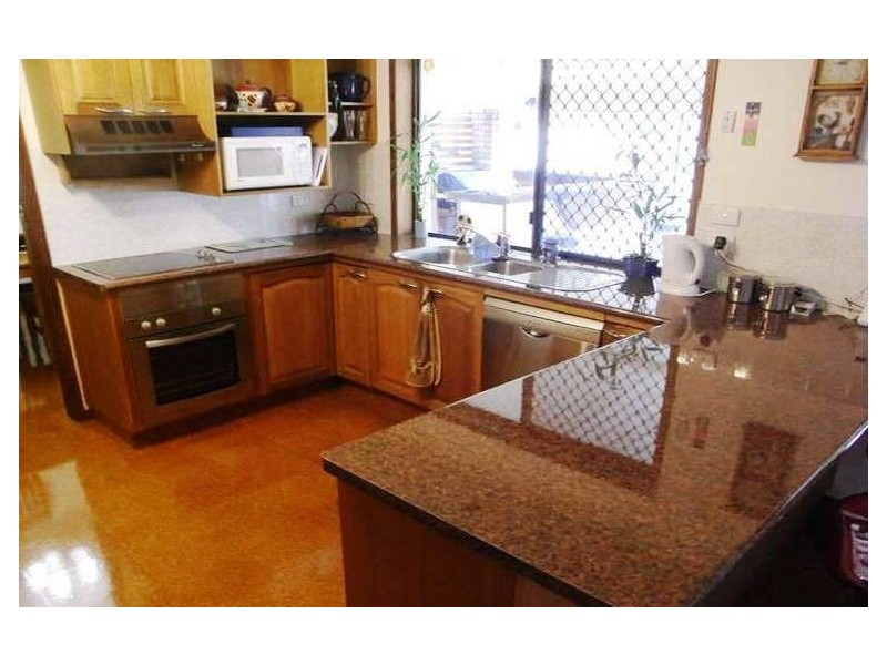 54 Bayside Drive, Beachmere QLD 4510