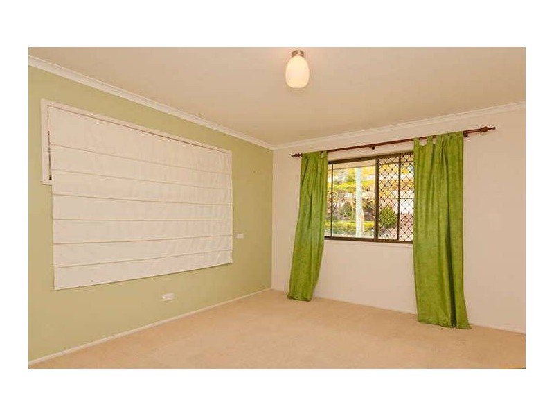 7 Flamingo Drive, Albany Creek QLD 4035