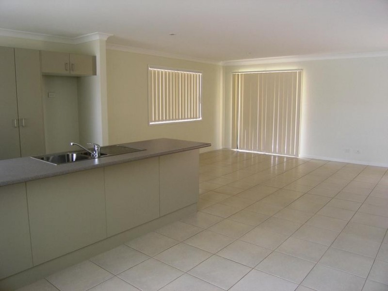 8/188 Samsonvale Road, Strathpine QLD 4500