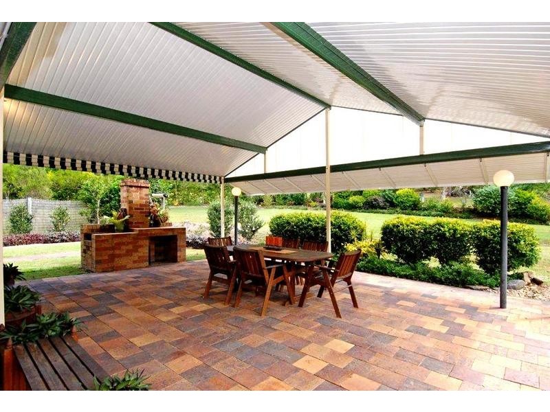 2 Beech Drive, Cashmere QLD 4500