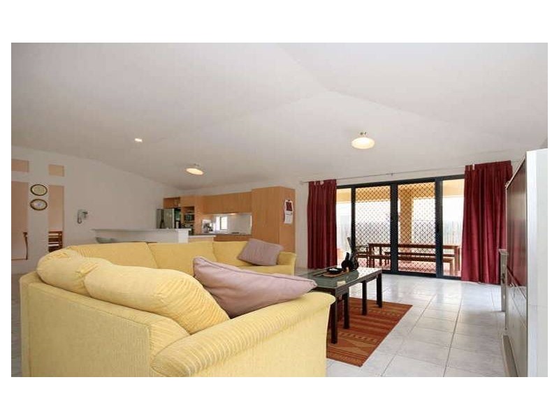 16 Boxwood Court, Warner QLD 4500