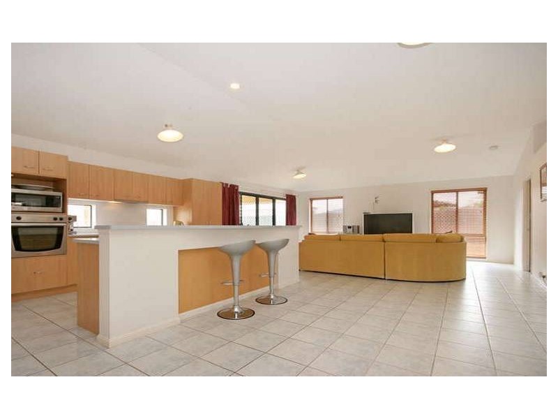 16 Boxwood Court, Warner QLD 4500