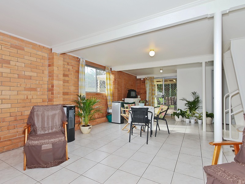 16 Hampshire Tce, Albany Creek QLD 4035