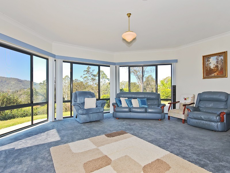 4 Toby Court, Dayboro QLD 4521