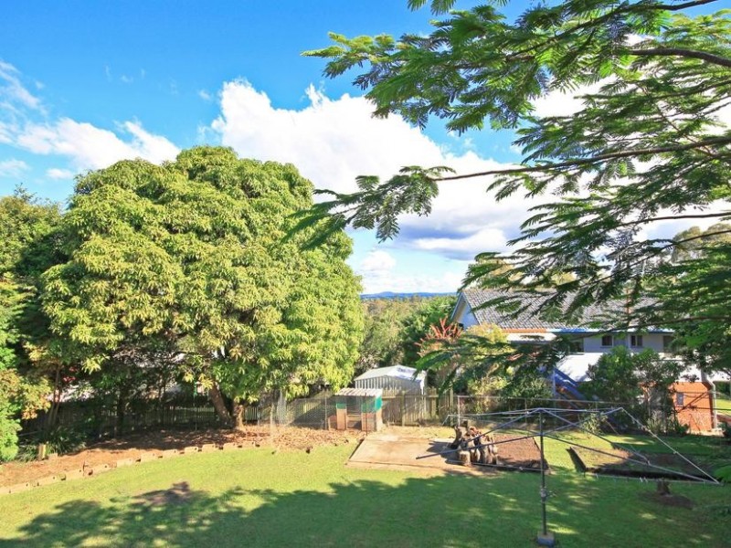 11 Narangba Rd, Kallangur QLD 4503