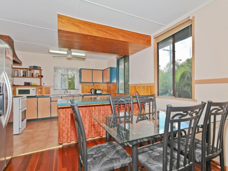 11 Narangba Rd, Kallangur QLD 4503