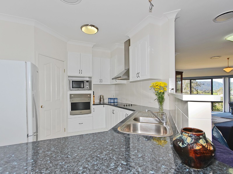 4 Toby Court, Dayboro QLD 4521
