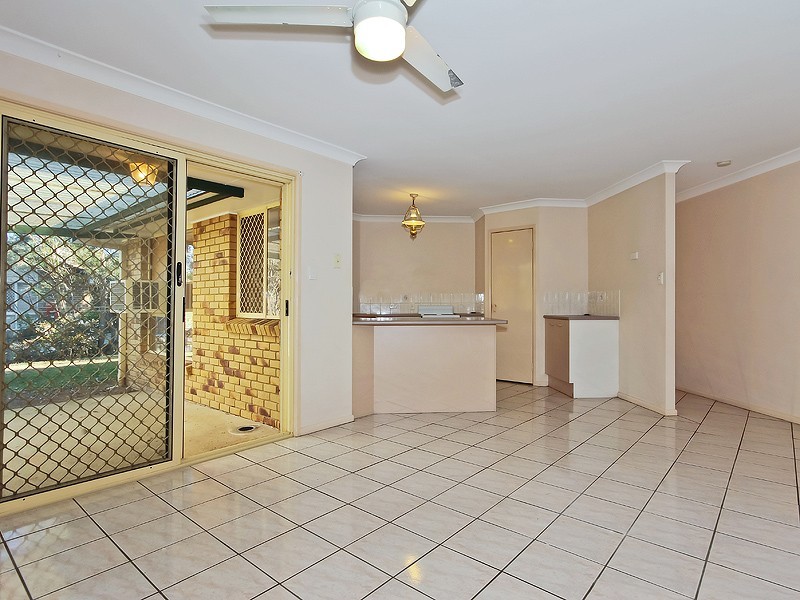 13 Atoll Crescent, Eatons Hill QLD 4037